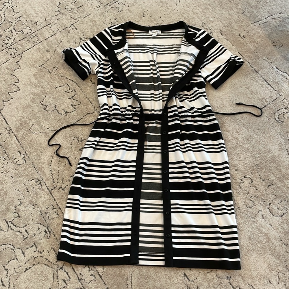 Dressbarn Button Down Black & White Dress - Picture 4 of 13